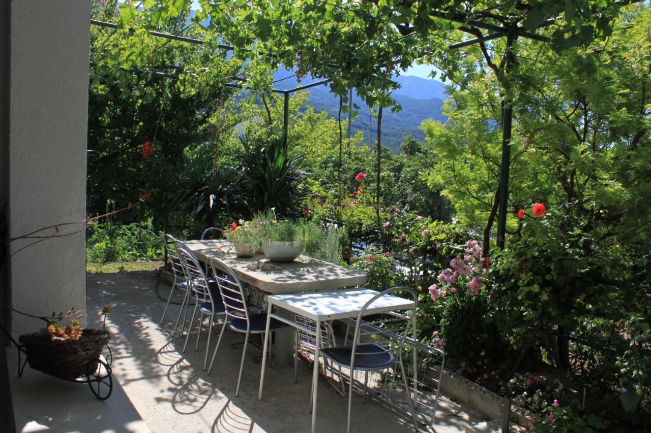 Apartments And Rooms With Parking Space Tucepi, Makarska - 6901 エクステリア 写真