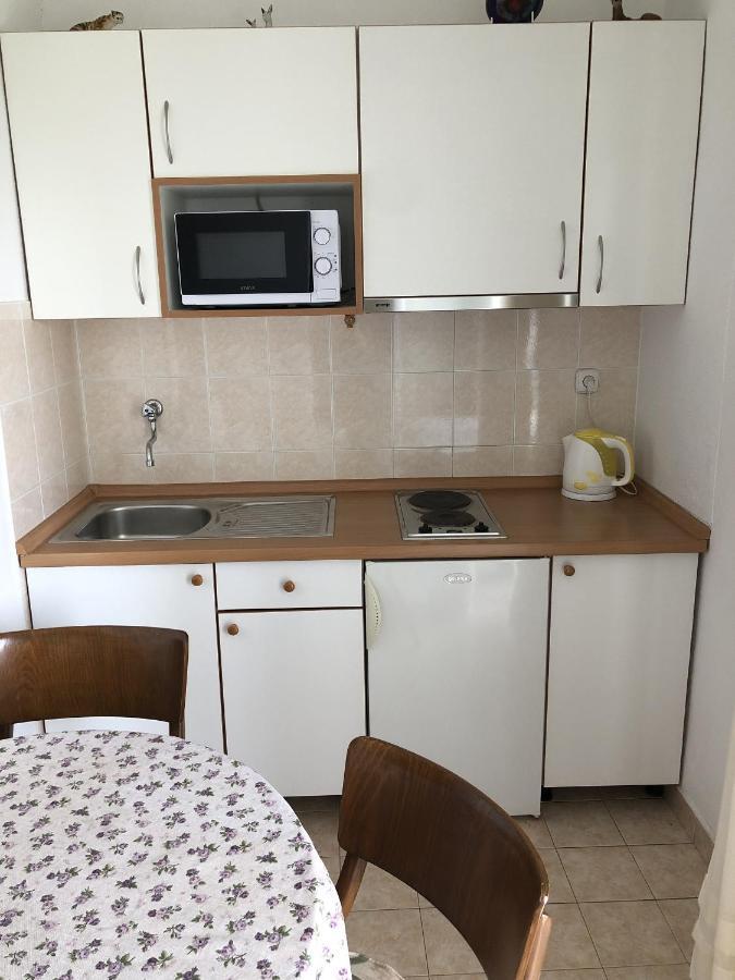Apartments And Rooms With Parking Space Tucepi, Makarska - 6901 エクステリア 写真